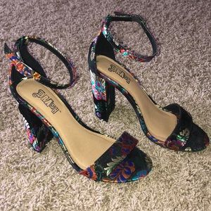 Chinese pattern heels